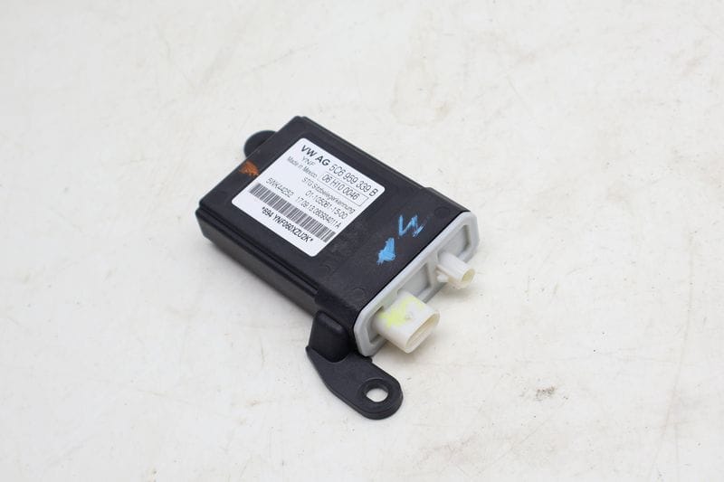 Seat Occupant Detection Module 5C6959339B — Used (SKU 698259)