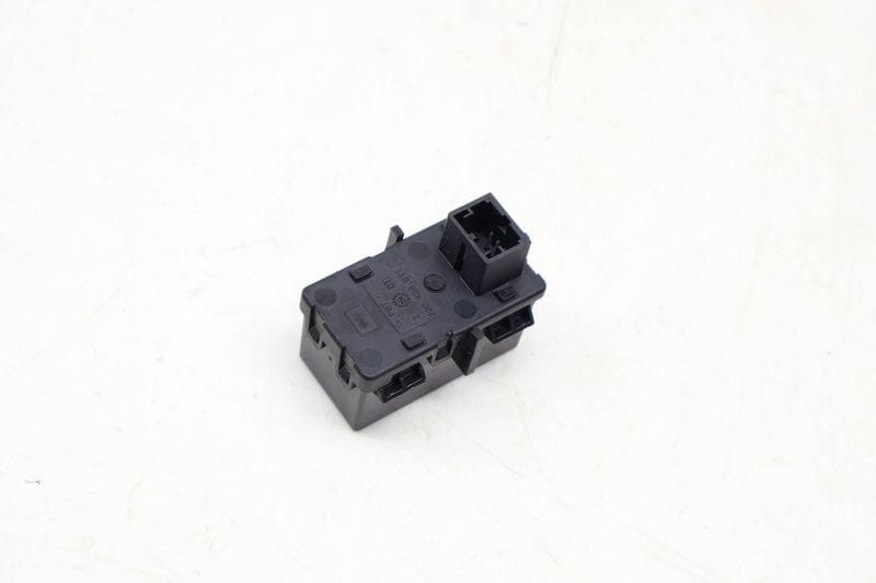 Ignition Switch Lock Module 4H0909131 — Used (SKU 698284)