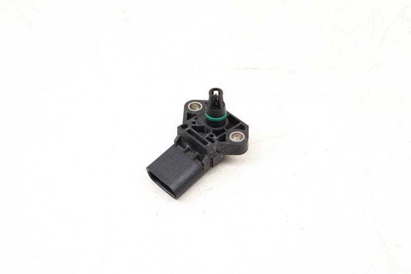 MAP / Boost Pressure Sensor 038906051K — Used (SKU 698539)