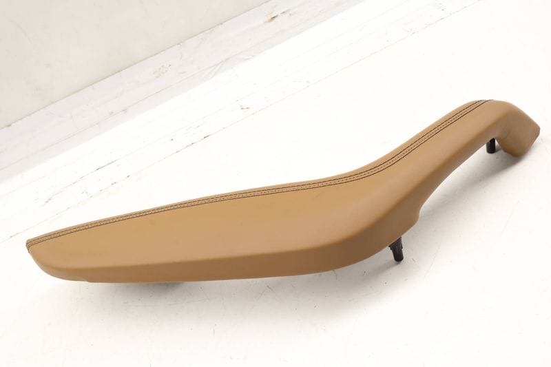 Door Panel Pull / Armrest 4G0867373A — Used (SKU 698373)