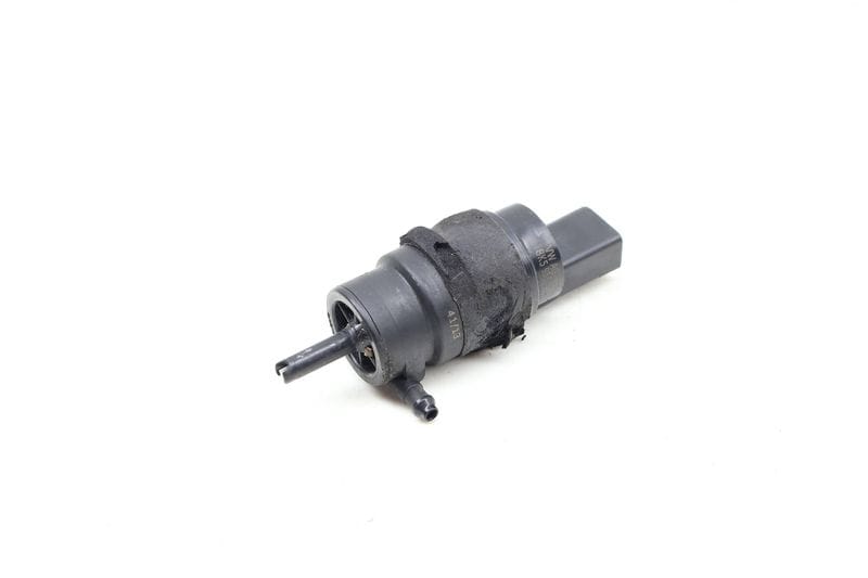 Windshield Washer Pump 8K5955647 — Used (SKU 698524)