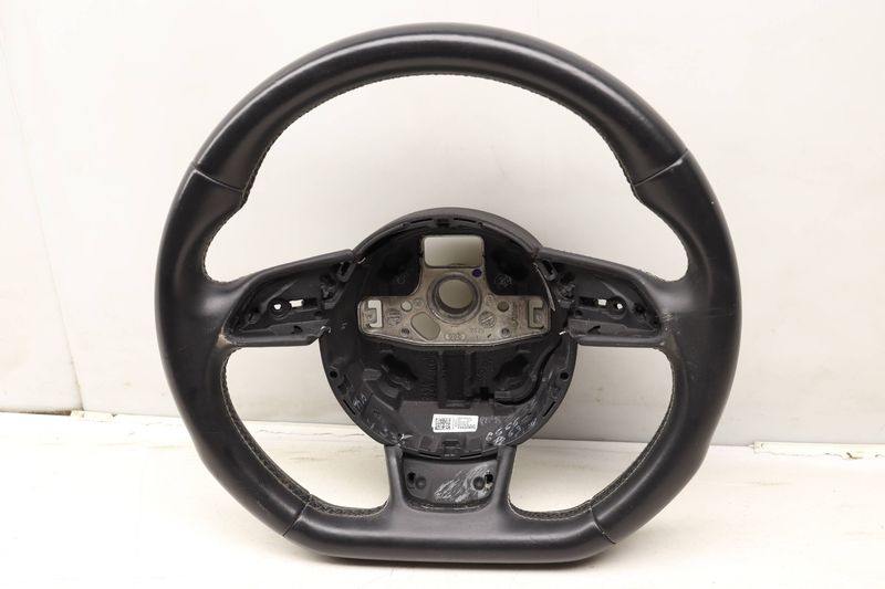 3-SPOKE Leather Sport Steering Wheel (FLAT BOTTOM) 8R0419091AG — Used (SKU 522092)