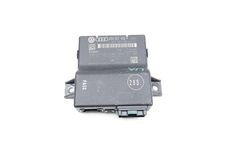Can-Bus / Gateway Control Module 8R0907468P — Used (SKU 687690)