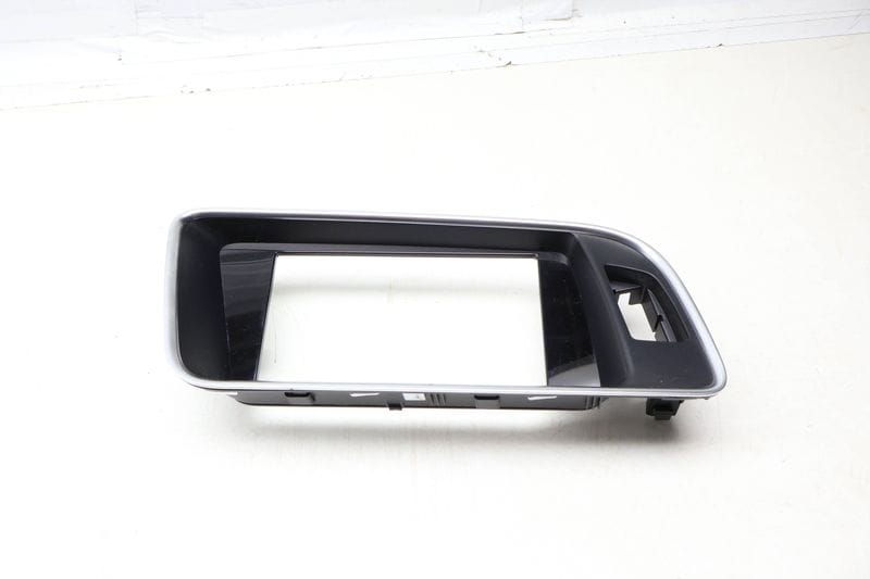 Center Dash Display Trim / Bezel 8R1857186S — Used (SKU 687734)