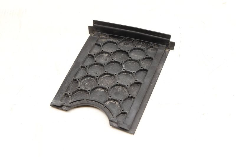 Firewall Water Box End Piece / Cover 8R0971824A — Used (SKU 522406)
