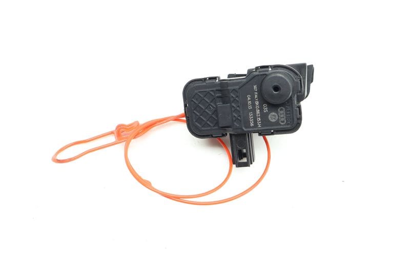 Fuel Door Lock Actuator 8K0862153H — Used (SKU 687662)