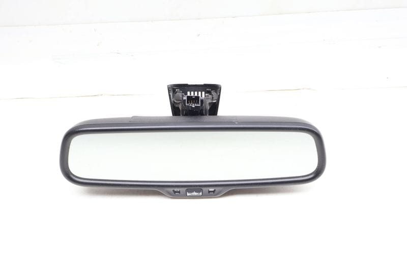 Interior Rear View Mirror w/ Auto Dim / Compass 8T0857511AC — Used (SKU 687756)
