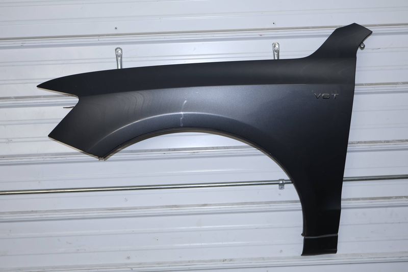 Fender 8R0821105A — Used (SKU 688067)
