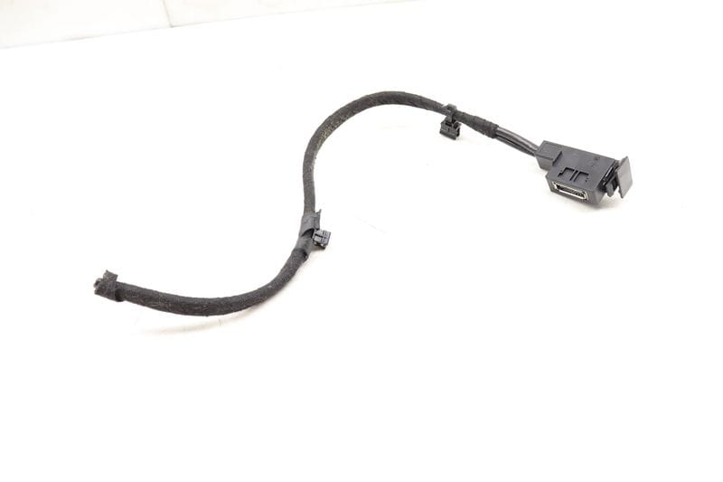 Music Interface Cable 4F0035727 — Used (SKU 506787)