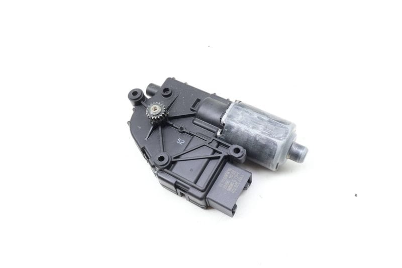 Sunroof / Sun Roof Motor 7N0959591B — Used (SKU 687760)