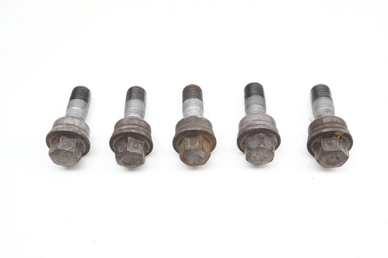 Wheel Bolt / Lug Nut Set (5) 8R0601295 — Used (SKU 687612)