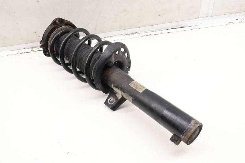Strut / Spring Assembly 8J0413031AA — Used (SKU 620732)