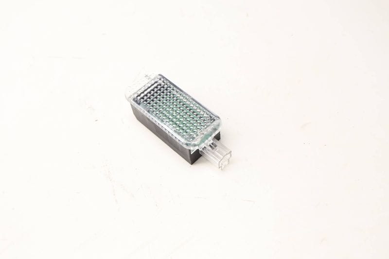 Interior LED Light 8J0947409 — Used (SKU 620956)