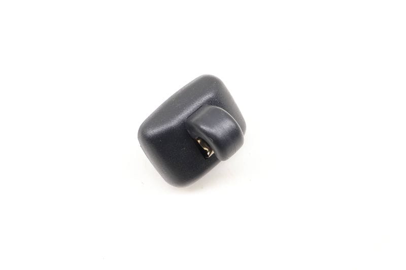 Sun Visor Clip / Bracket 8U0857562A — Used (SKU 620983)