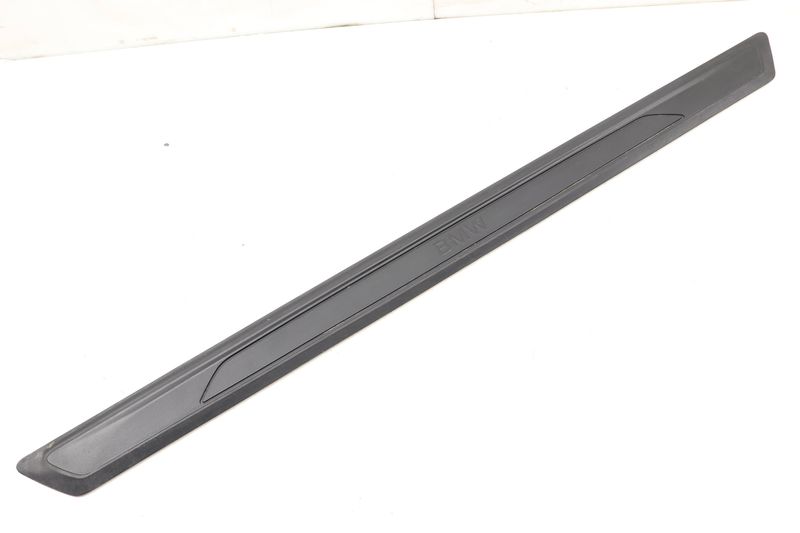 Door Sill / Scuff Plate 51477267917 — Used (SKU 520097)