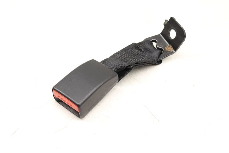 Seat Belt Buckle / Receiver 72117243311 — Used (SKU 520095)