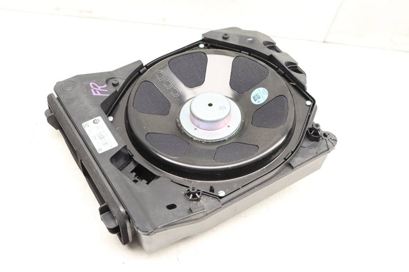 Hifi Central Speaker / Woofer 65139210150 — Used (SKU 520136)