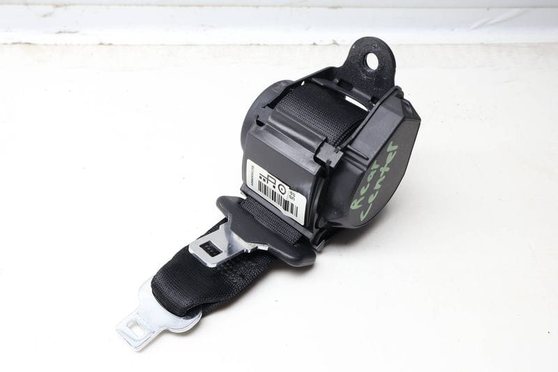 Seat Belt Retractor (CENTER) 72117259396 — Used (SKU 624064)