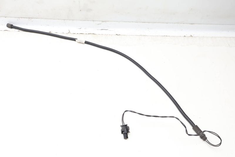 Trunk Lid Smart Opener Sensor Wiring Connector 61357273667 — Used (SKU 624276)