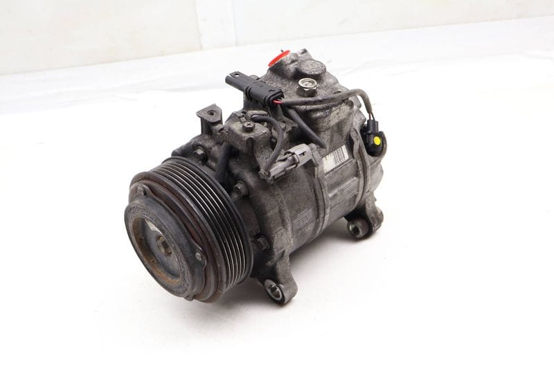 AC Compressor 64529330825 — Used (SKU 677594)