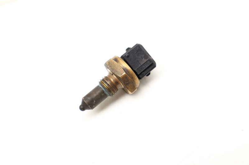 Coolant / Oil Temp Sensor 13621433076 — Used (SKU 677444)