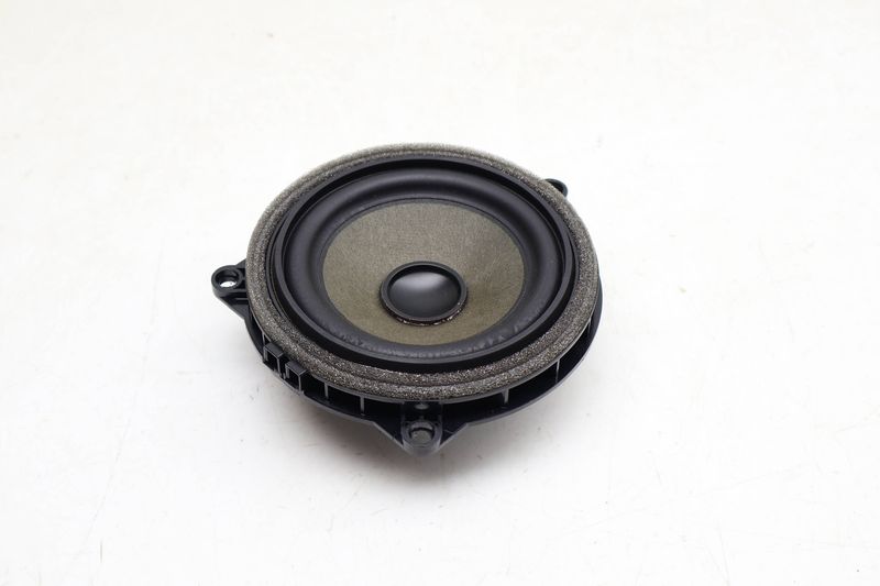Door Hifi Speaker (MID-RANGE) 65139264944 — Used (SKU 677676)