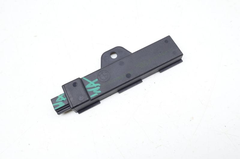 Keyless Entry Antenna 65209220832 — Used (SKU 677413)
