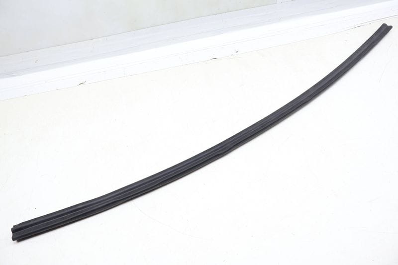 Deck / Shelf Seal 51477240785 — Used (SKU 677803)