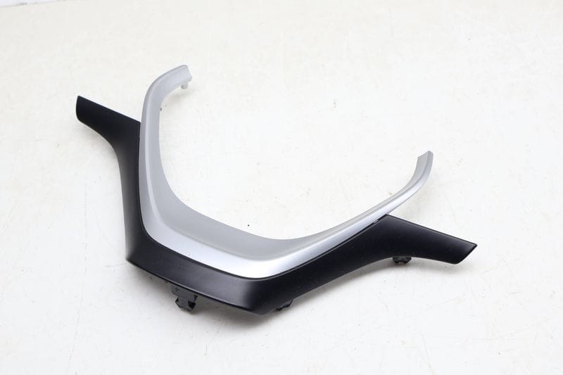Steering Wheel Trim / Cover 32306854776 — Used (SKU 677700)