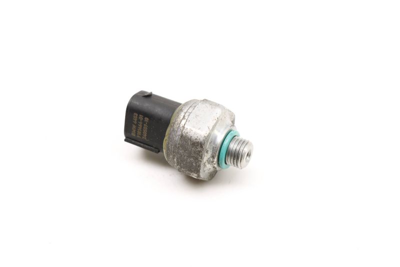 AC Pressure Sensor / Switch 64539181464 — Used (SKU 361785)