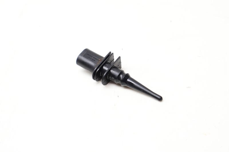 Air Temperature / Temp Sensor 65816936953 — Used (SKU 636822)