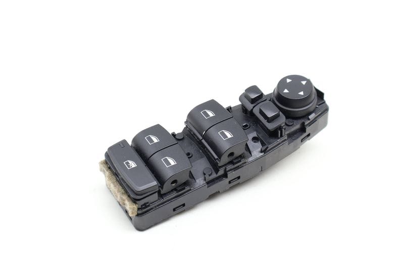 Master Window Switch 61319241955 — Used (SKU 636594)