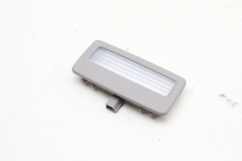 Vanity / Mirror Light 63319163766 — Used (SKU 636610)