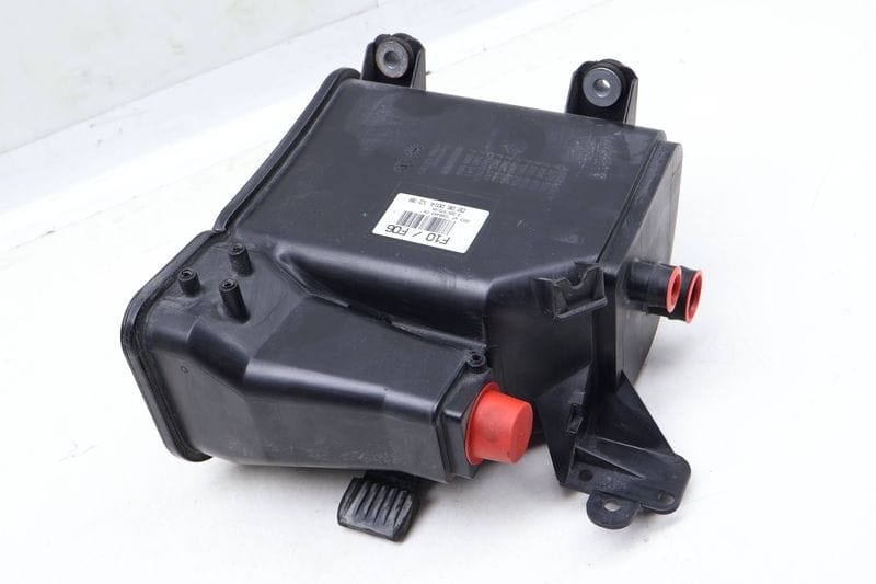 Fuel Evap Charcoal Canister 16137286469 — Used (SKU 636707)