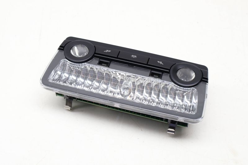 Dome Reading Light 63319240763 — Used (SKU 636597)