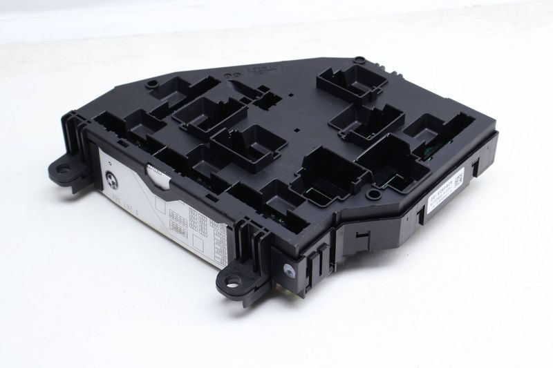 Fuse Box / Holder 61149264923 — Used (SKU 636654)