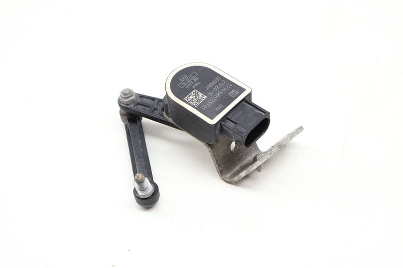 Headlight Leveling Sensor 37146786797 — Used (SKU 636806)
