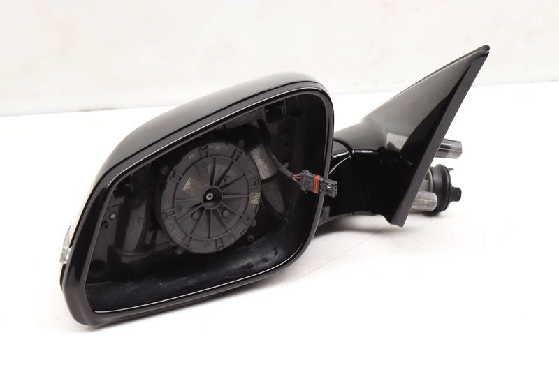 Side View Door Mirror 51167308513 — Used (SKU 490461)