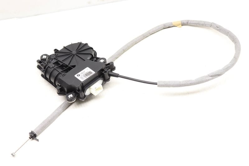 Trunk Lid Lock Motor 51247191213 — Used (SKU 490645)