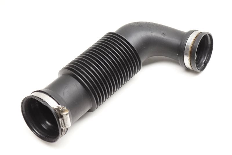 Air Intake Duct / Tube 13717642406 — Used (SKU 572361)