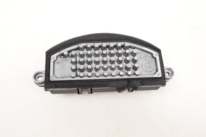 Blower Motor Resistor 64119301594 — Used (SKU 612387)
