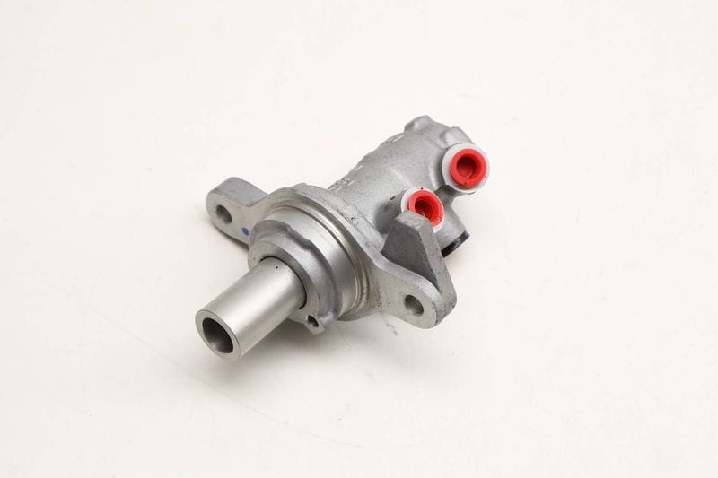 Brake Master Cylinder 34336858911 — Used (SKU 612673)