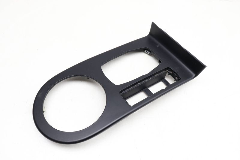 Center Console Trim / Bezel 51169283137 — Used (SKU 628415)