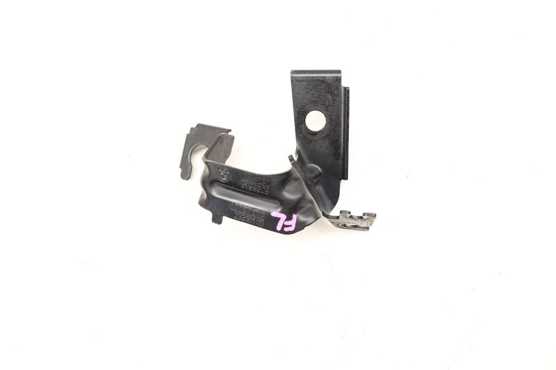 Brake Hose / Line Bracket 34306799309 — Used (SKU 519002)