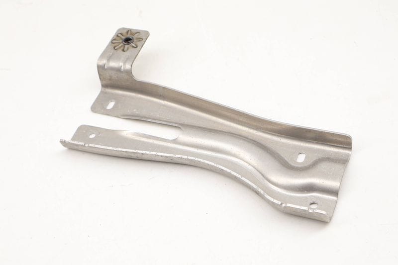 Bumper Reinforcement Bar / Bracket 51647374810 — Used (SKU 612685)
