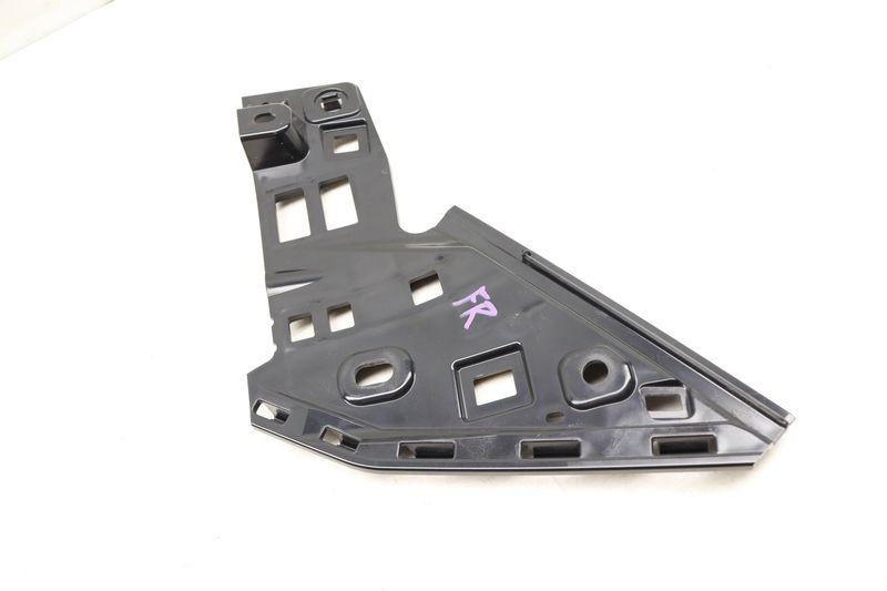 Exterior A Pillar Cover / Bracket 51137314020 — Used (SKU 518894)