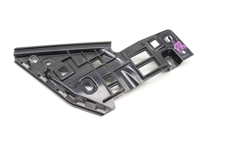 Exterior A Pillar Cover / Bracket 51137314020 — Used (SKU 572092)