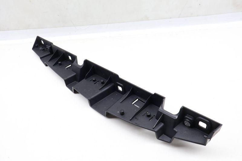Fender Retaining Bracket 51657299184 — Used (SKU 628216)