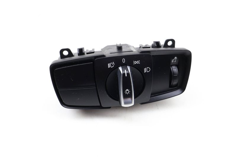 Headlight Switch / Dial 61319311719 — Used (SKU 628436)