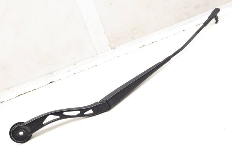 Windshield Wiper Arm 61617322162 — Used (SKU 612705)